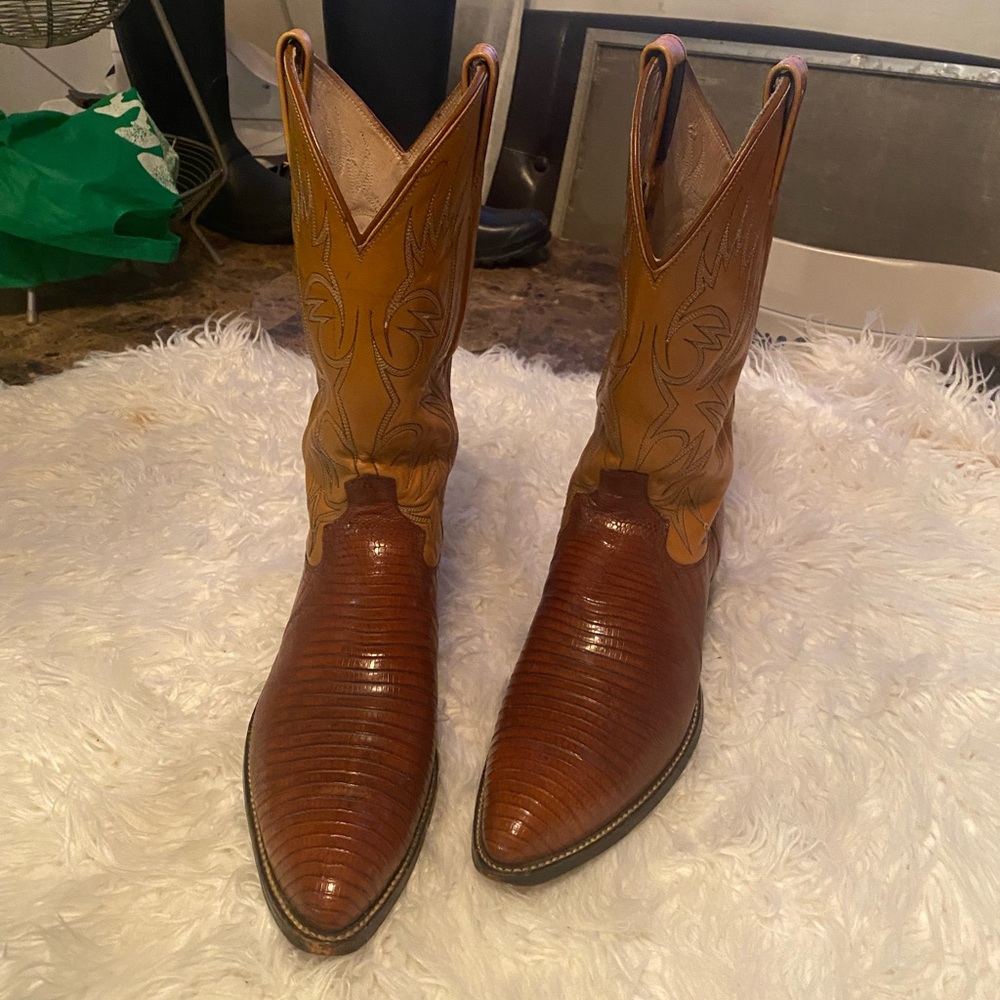 DAN POST Leather Cowboy Boots